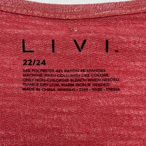 Livi Lane Bryant Lightweight Short Sleeve Sweatshirt V Neck Plus Size 22/24 Pink - Picture 2 of 6